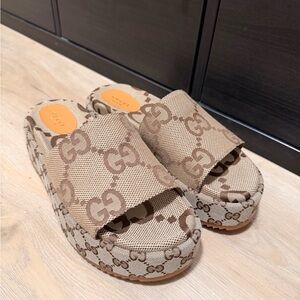 Gucci Beige Canvas GG Platform Slide Sandals